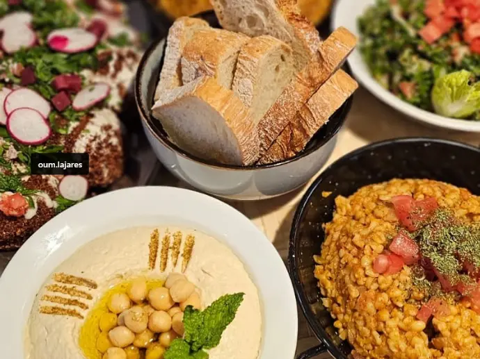 OUM retaurant libanais Lajares
