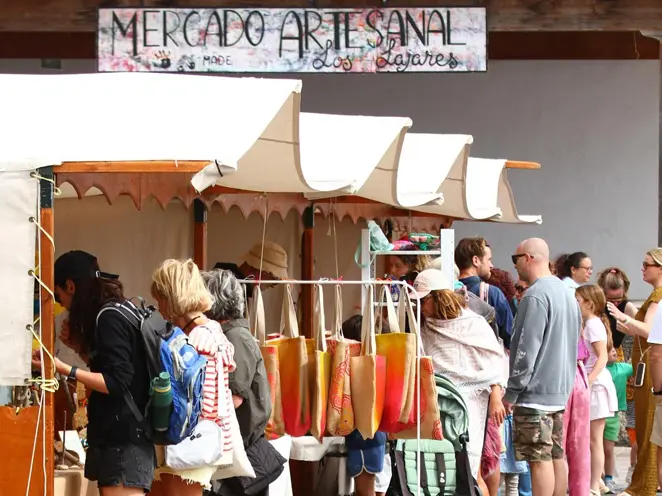 Hand Craft Market à Lajares